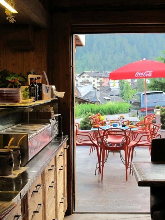 Hotel Restaurant L'Escale Verbier Exteriör bild
